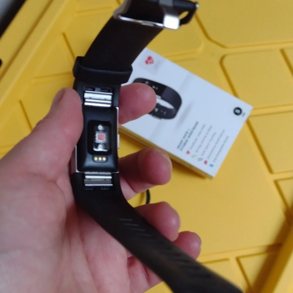 Fitbit charge 2